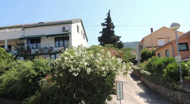 Apartments Suljic - Cash Only Property, Prenota Appartamento Stari Grad 