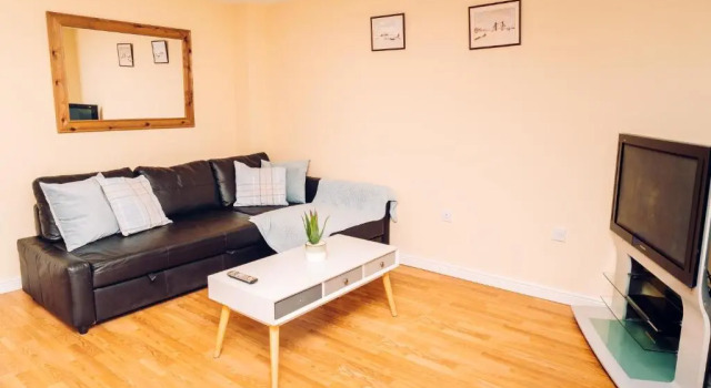 Comfortable Colchester Home, Забронировать Отель Колчестер Эссекс, рядом с Железнодорожный вокзал Колчестера