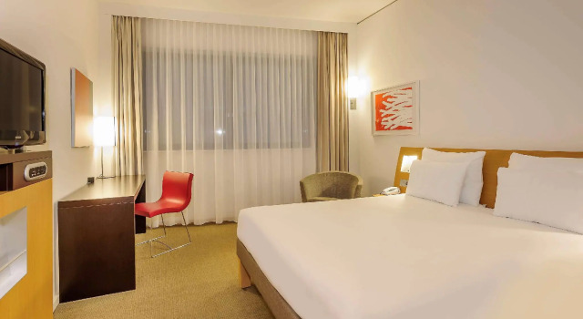 Двухместный номер Standard Novotel München Airport