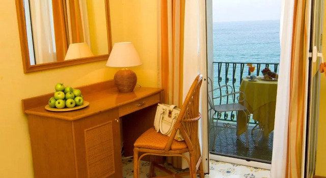 Двухместный номер Standard с видом на море Hotel Ambasciatori