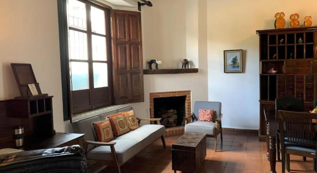 Casita del Escritor, Забронировать Апартаменты/квартира Апартаменты Антигуа-Гватемалы, рядом с Смотровая площадка «Серро-де-ла-Крус», Апартаменты/квартира