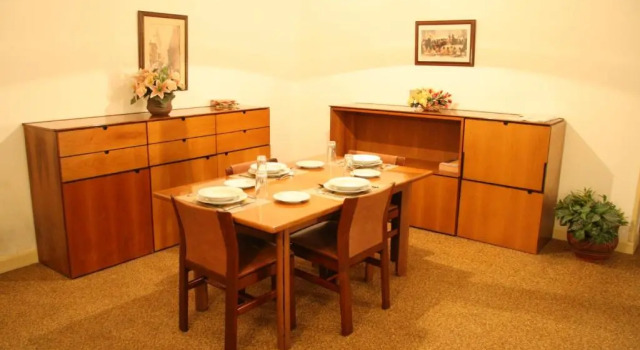 Люкс с балконом Royal Maadi Hotel
