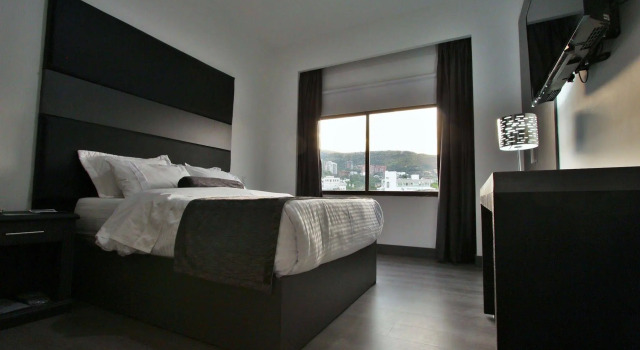 Hotel San Fernando Real