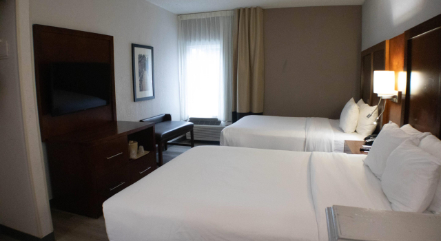Четырёхместный люкс Comfort Suites Salisbury I-85