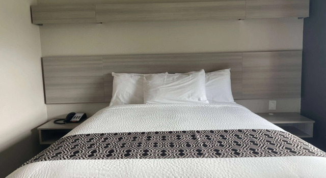 Microtel Inn & Suites by Wyndham Bossier City, Забронировать Отель Отели и гостиницы Бошьер-Сити, рядом с Bossier Civic Center, Отель
