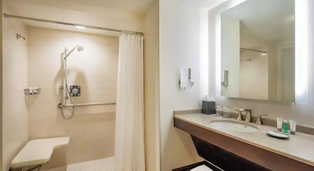 Четырёхместный номер Deluxe The Westin Waltham Boston