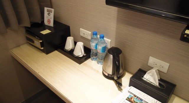 O podwyższonym standardzie trzyosobowy pokój Bayman Hotel