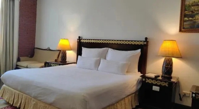 Люкс с видом на море Fort Ilocandia Resort Hotel