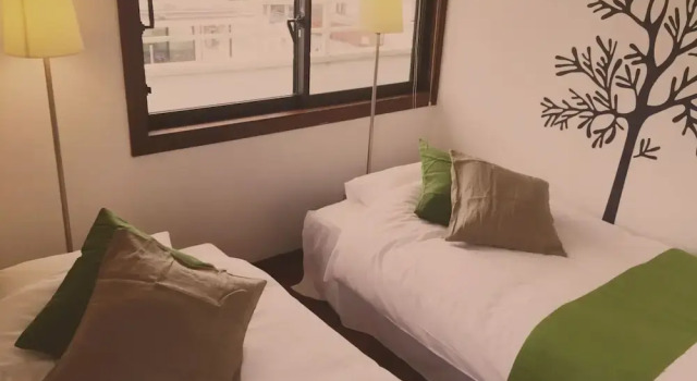 Sunrise House 2F