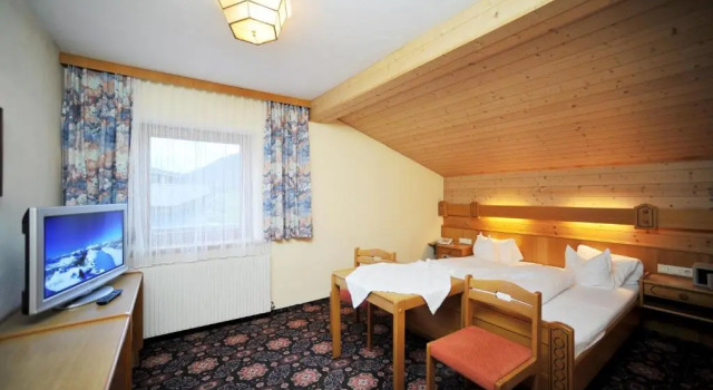 Thermal-Badhotel Kirchler, Buchen Sie Hotel Tux Hintertuxer Gletscher