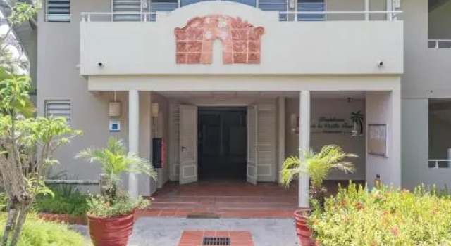 Résidence La vieille tour, Reserva ahora Hotel Hoteles en Grande-Terre con aparcamiento, Aparcamiento