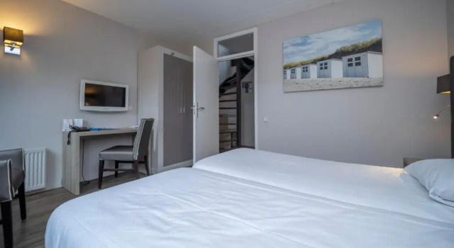Люкс семейный Fletcher Zuiderduin Beachhotel