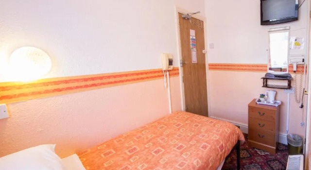 Номер Standard Brooklands Adults Only