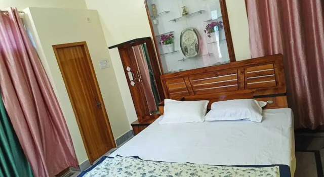 Arya Holiday Home