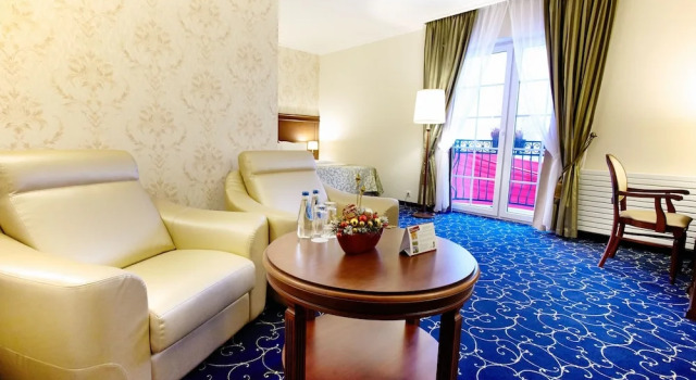 Hotel Splendor, Varaa Hotelli SPA-hotellit kohteessa Masovia, SPA