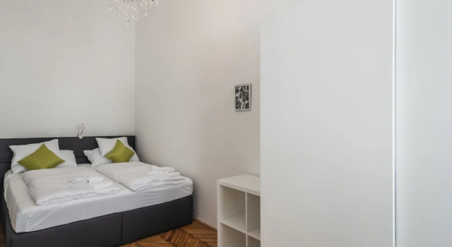 Duschel Apartments Imperial Living