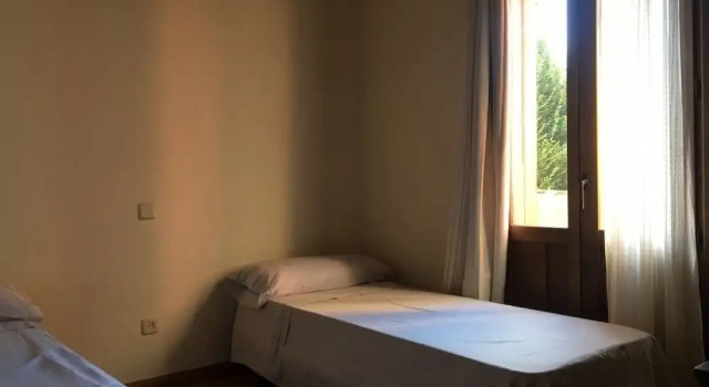 Chalet piscina privada Navacerrada, 预订 小木屋 纳瓦塞拉达 马德里