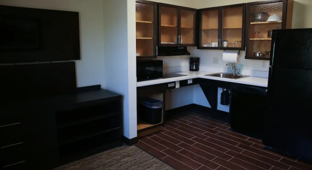 Двухместный люкс студия Candlewood Suites - Portland - Scarborough by IHG