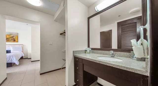 Двухместный номер Standard с балконом Peninsula Island Resort & Spa - Beachfront Property at South Padre Island