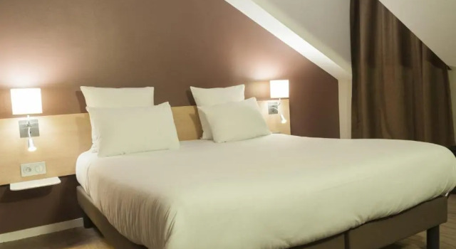 Номер Privilege Brit Hotel Mâcon Centre Gare