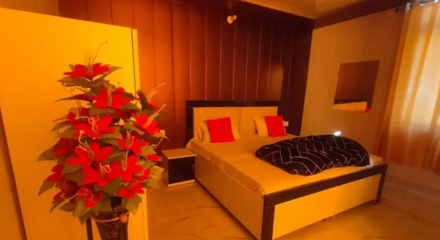 Hotel Sudarshan Palace, Rezervovat Hotel Chamoli Uttarakhand