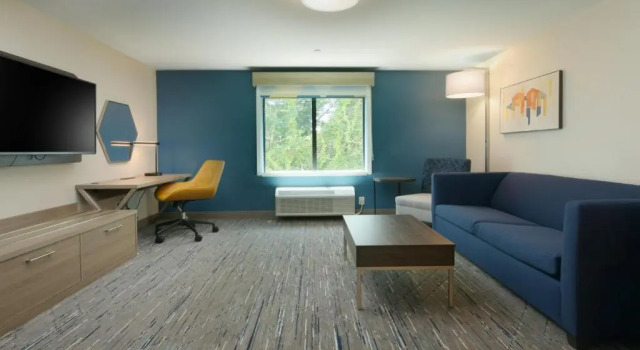 Двухместный люкс c 1 комнатой Holiday Inn Express & Suites - Williamstown - Glassboro by IHG