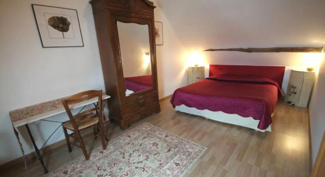 Четырёхместный номер Standard Maison Borgnat domaine viticole