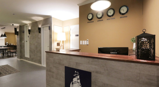 Blueboat Hostel Gyeongju, Забронировать Хостел Кёнджу провинция Кёнсан-Пукто, рядом с Cheomseongdae