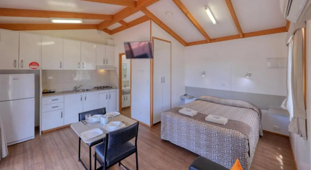 Номер Deluxe Cobar Caravan Park
