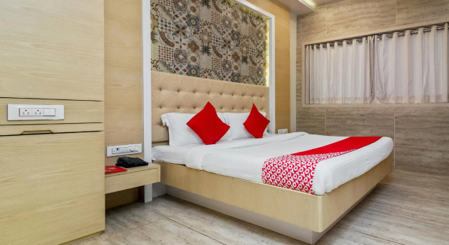 OYO Flagship 17200 Hotel Neelkamal Chembur