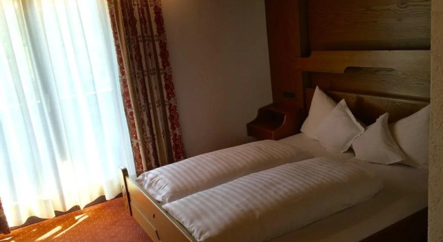 Hotel Sonnen Alp, Забронировать Отель Отели Зефельд-ин-Тироля 3 звезды, рядом с Brunnentallift, 3*