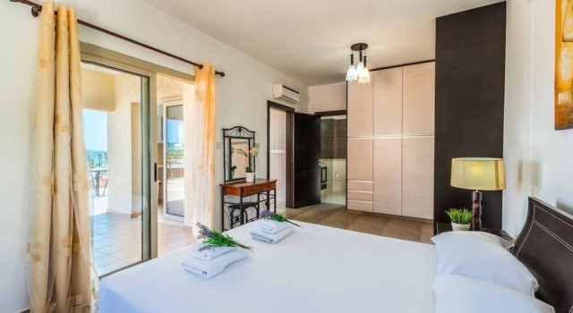 Med View Villa