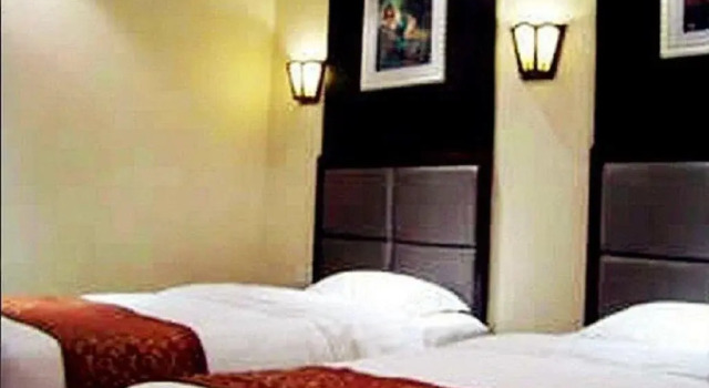 Mianyang Jingnan Lake Business Inn, Buchen Sie Hotel Mianyang Sichuan