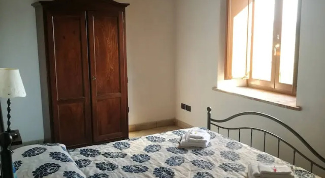 Portion of a Farmhouse With 30 Beds - 4 Apartments and 2 Rooms, Buchen Sie Ferienwohnung Monte Castello di Vibio Umbrien