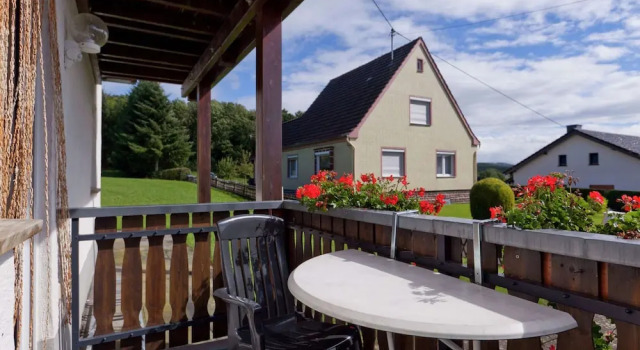 Апартаменты Modern Apartment in Bolsdorf With Sauna