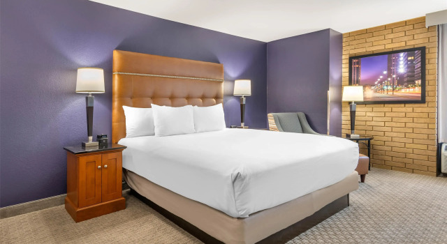 Номер Deluxe Drury Inn & Suites Atlanta Morrow