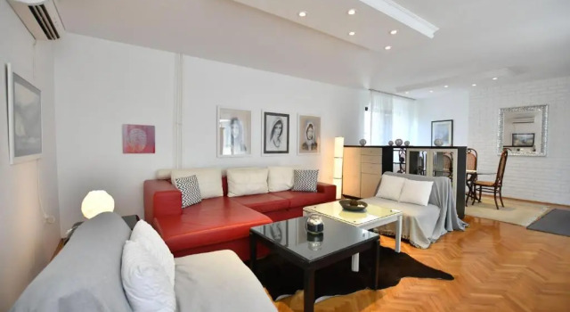 Villa Mina Kladovo, entire charming house with 5 bedrooms, Buchen Sie Villa Kladovo 