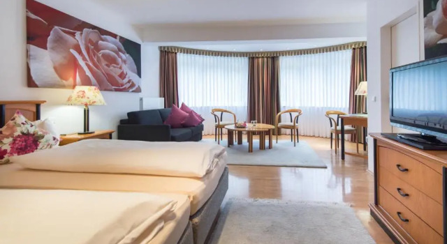 Четырёхместный номер Standard Hotelpension Vitalis