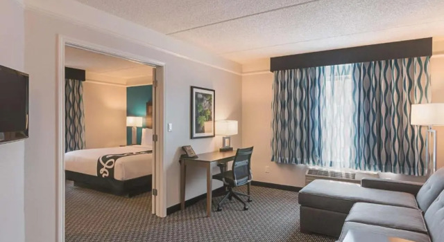 Двухместный люкс La Quinta by Wyndham Orlando UCF