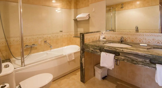 Полулюкс Hotel Rosa & Spa Begur