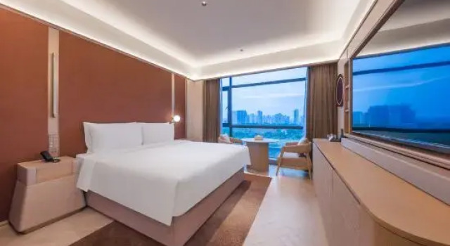 Люкс Deluxe Crystal Orange Nanchang West Station National Sports Center