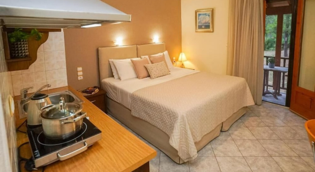 Двухместный номер Economy с видом на сад Forest Resort Suites Skiathos