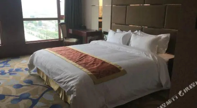 Двухместный люкс Boyin Hotel