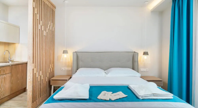 Двухместный номер Superior с балконом и с видом на бассейн Iliomagic Luxury Suites Thassos