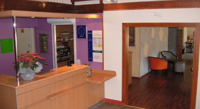 Bonanite, Rezerwuj Hotel Hotele w Aisne z parkingiem, Parking