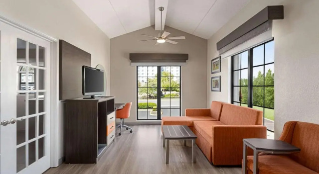 Люкс La Quinta Inn Lexington-Horse Park