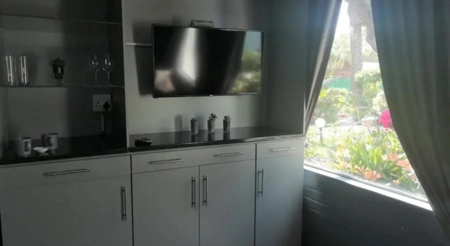 Lindekroon Guest House, Забронировать Гостевой дом Полокване Pietersburg
