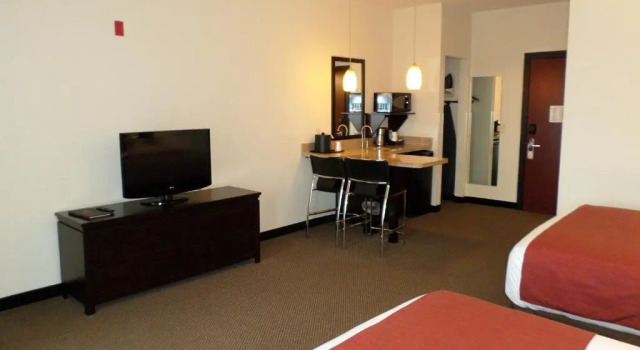 Номер Deluxe Berlin Grande Hotel