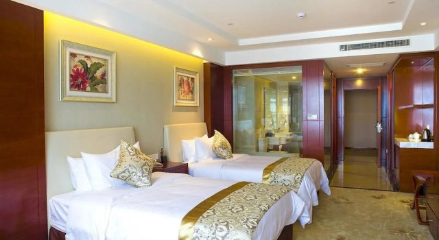 Wanghai International Hotel, Prenota Hotel Hotel a Jiangsu con parcheggio, Parcheggio