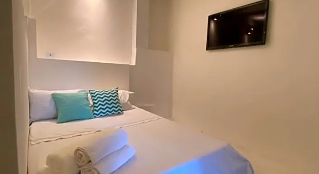 Loft da Prainha, Забронировать Курортный отель Отели Арраял-ду-Кабу с бассейном, рядом с Hermenegildo Barcellos Stadium, Бассейн